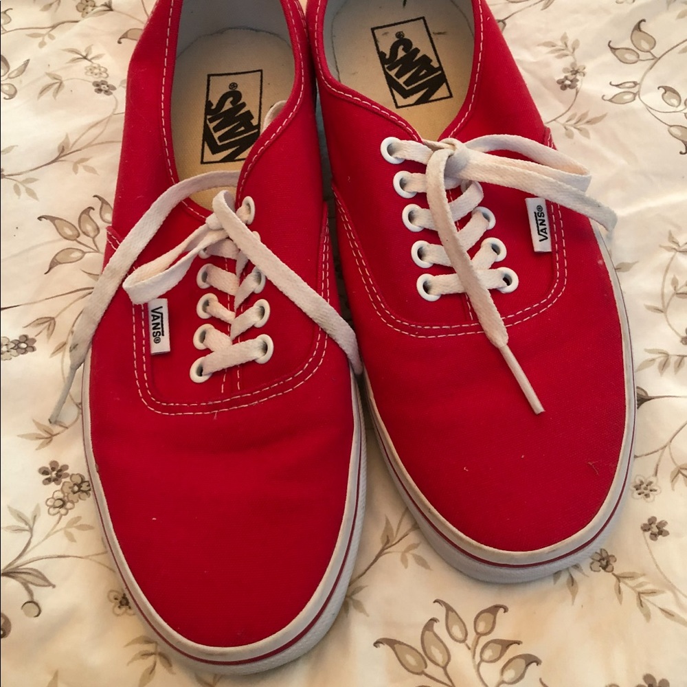 Red Vans ❤️